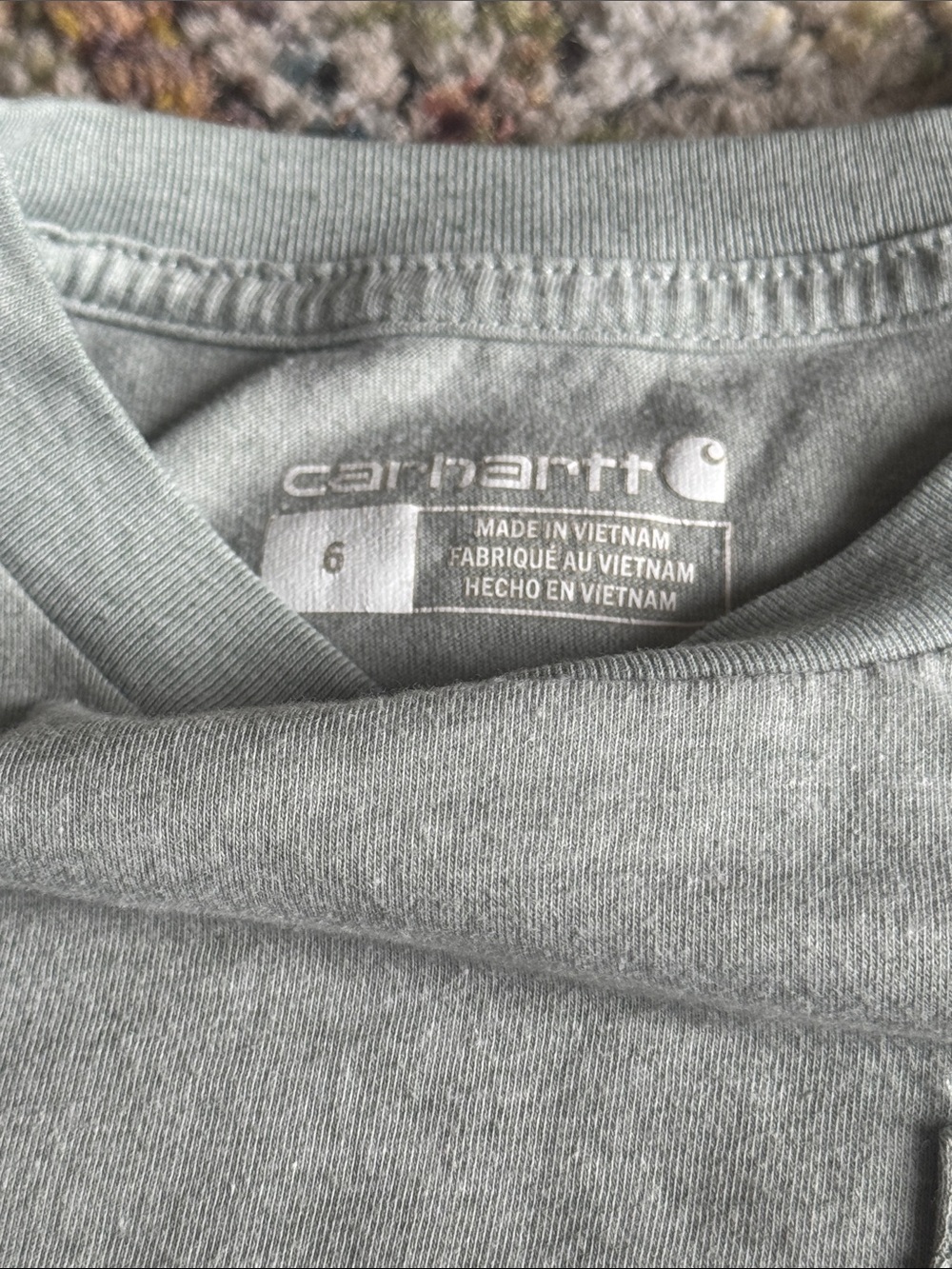 ARIAT CARHARTT BUNDLE OF 2 BOYS TSHIRTS IN SZ XS AND 6…NICE! - Picture 3 of 6